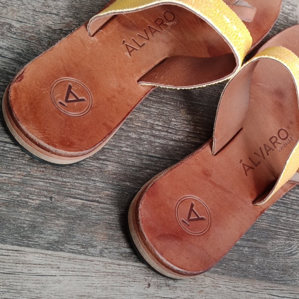 Alvaro Gonzalez sandals - Picture 2 of 8